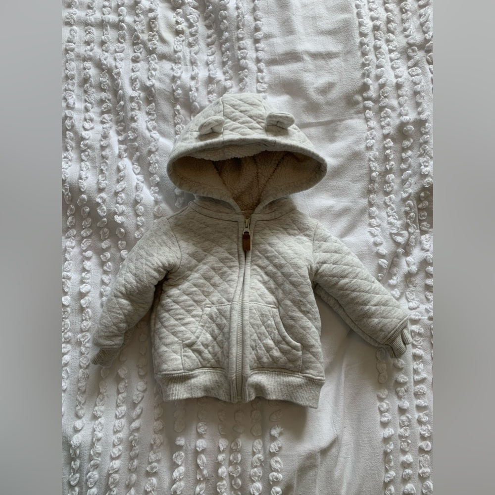 Carters Bear White Infant Hoodie in 6M